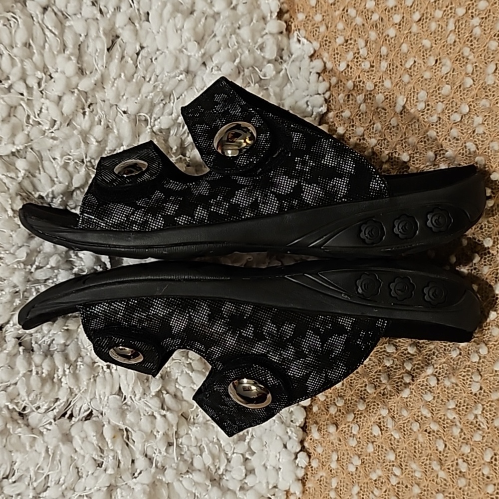 Therafit Sandals - Picture 9 of 16